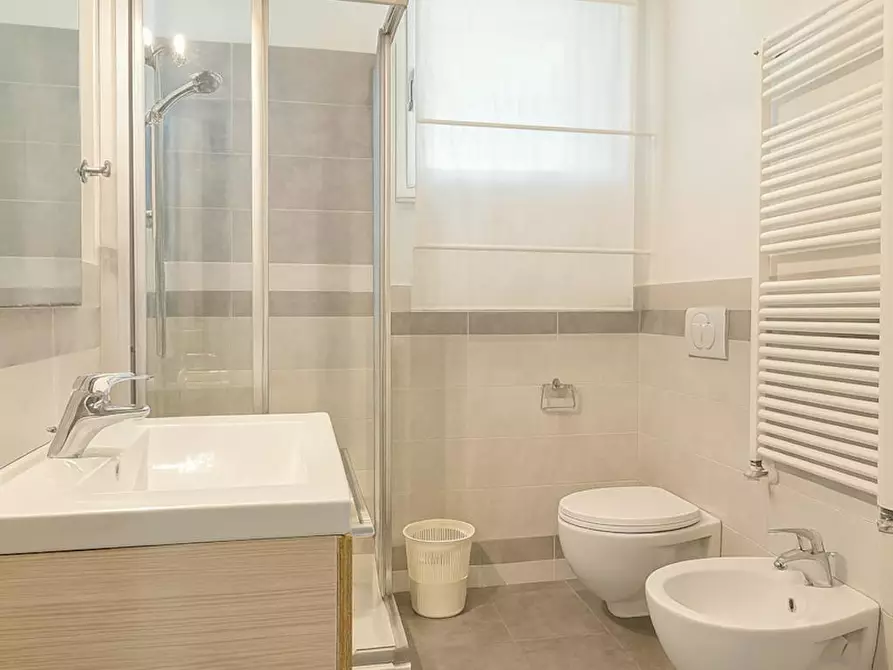 Immagine 3 di Appartamento in affitto  in Viale Trento a Rimini