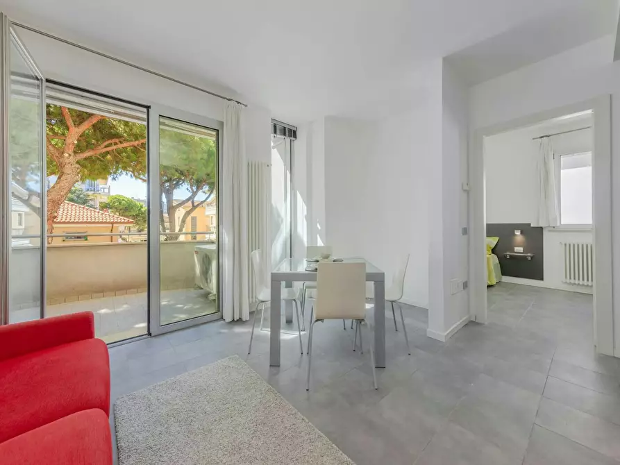 Immagine 4 di Appartamento in affitto  in Viale Trento a Rimini