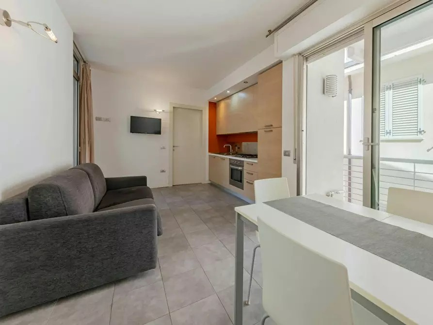 Immagine 2 di Appartamento in affitto  in Viale Trento a Rimini