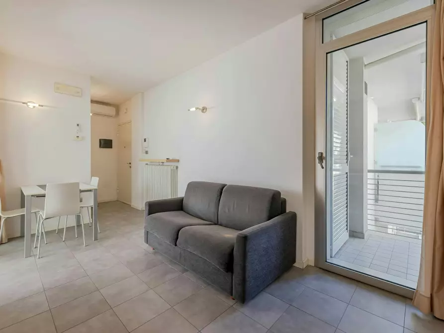 Immagine 6 di Appartamento in affitto  in Viale Trento a Rimini