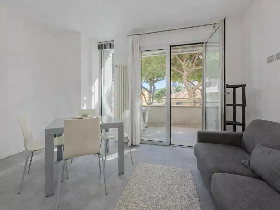 Immagine 1 di Appartamento in affitto  in Viale Trento a Rimini