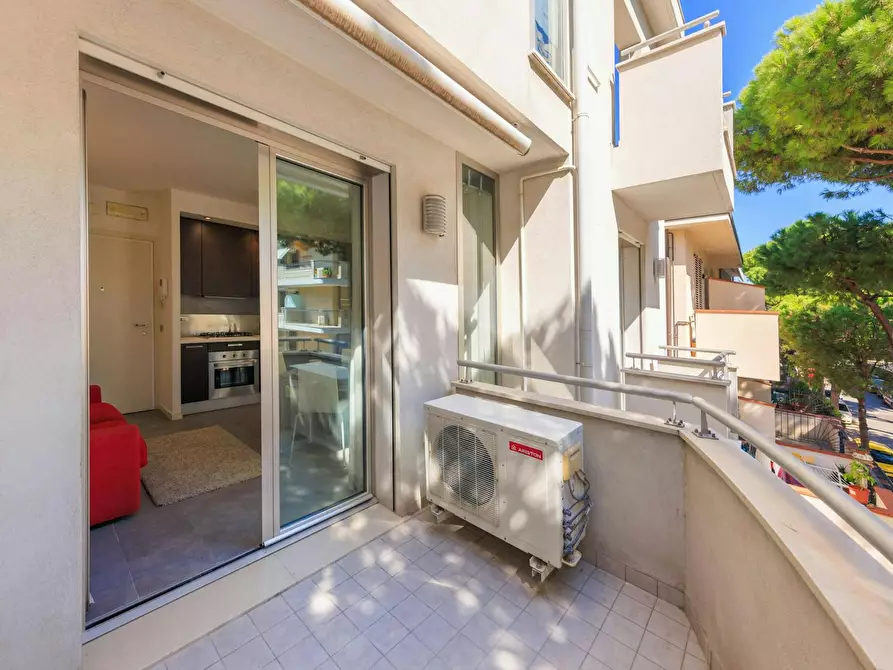 Immagine 8 di Camera in affitto  in Viale Trento a Rimini