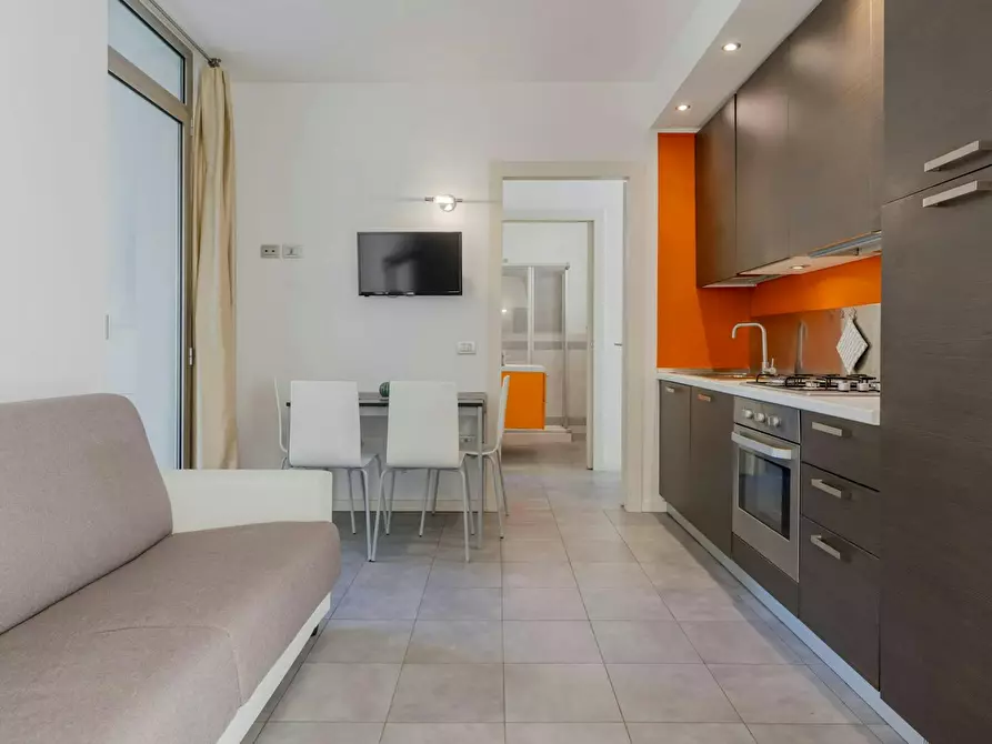 Immagine 4 di Camera in affitto  in Viale Trento a Rimini