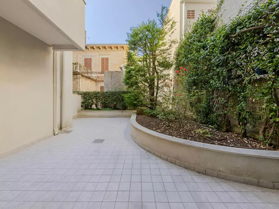 Immagine 10 di Appartamento in affitto  in Viale Trento a Rimini