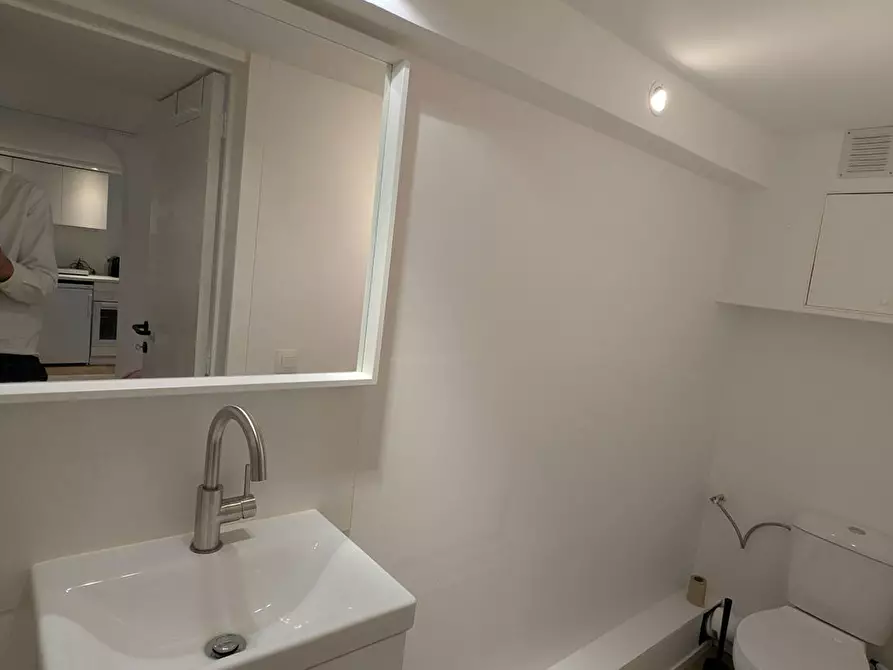 Immagine 10 di Appartamento in affitto  in Rue de la Victoire a Saint-Gilles