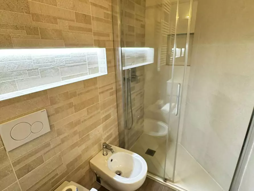 Immagine 5 di Appartamento in affitto  in Via Padova a Milano