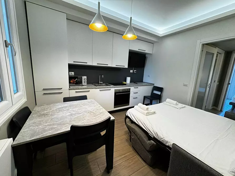 Immagine 2 di Appartamento in affitto  in Via Padova a Milano