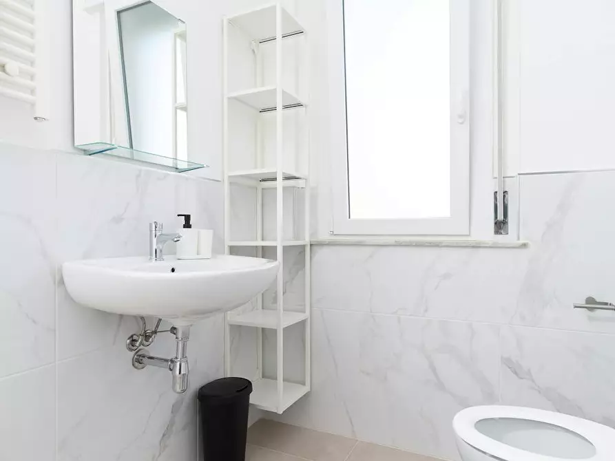 Immagine 10 di Appartamento in affitto  in Viale Fratelli Spazzoli a Forli'