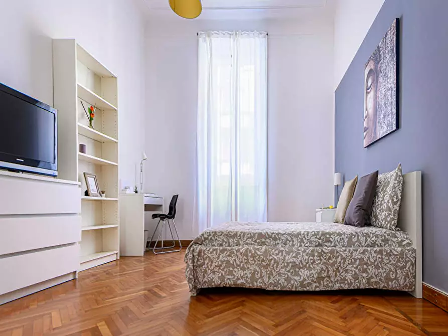 Immagine 2 di Camera in affitto  in Via Antonio Bazzini a Milano