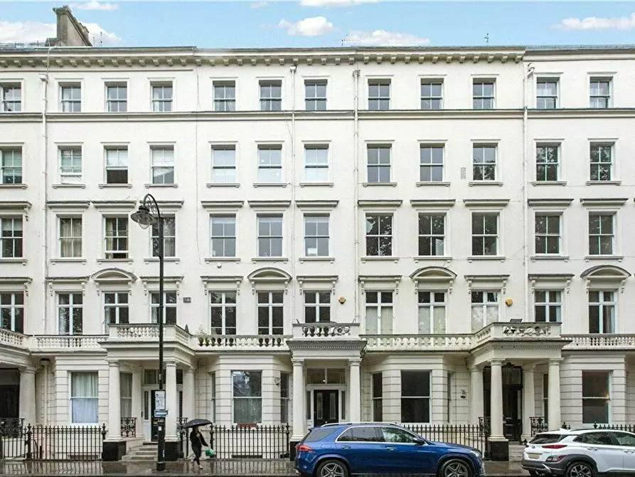 Immagine 8 di Appartamento in affitto  in Stanhope Gardens a Kensington