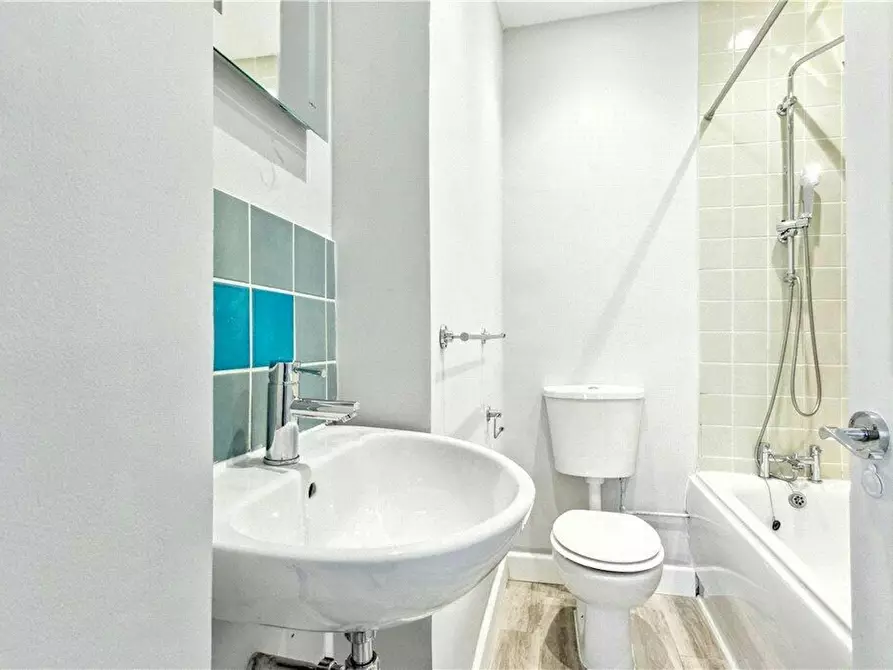 Immagine 7 di Appartamento in affitto  in Stanhope Gardens a Kensington