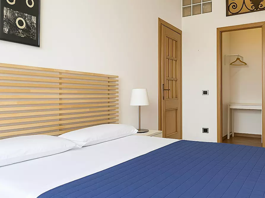 Immagine 7 di Camera in affitto  in Via Castelvecchio a Siena