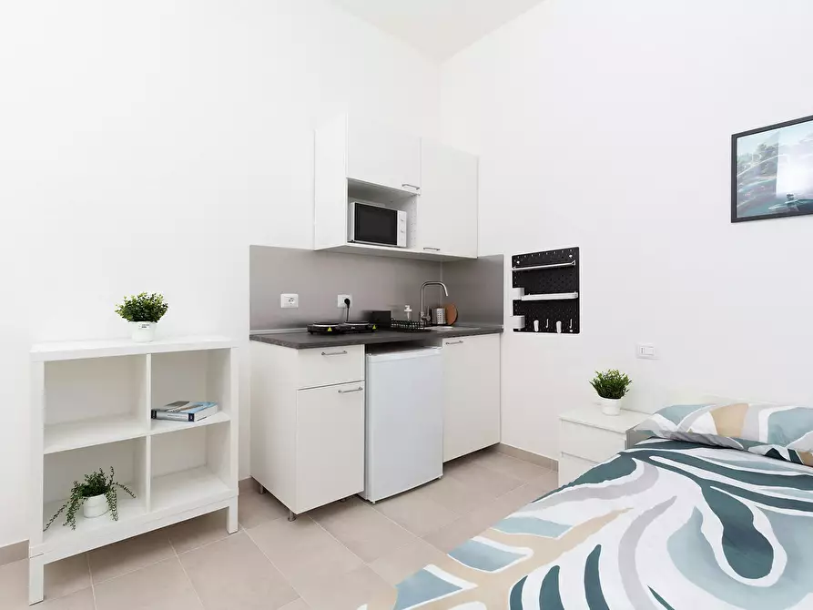 Immagine 4 di Appartamento in affitto  in Viale Fratelli Spazzoli a Forli'