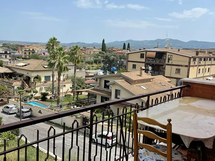 Immagine 9 di Camera in affitto  in Via Avola a Roma