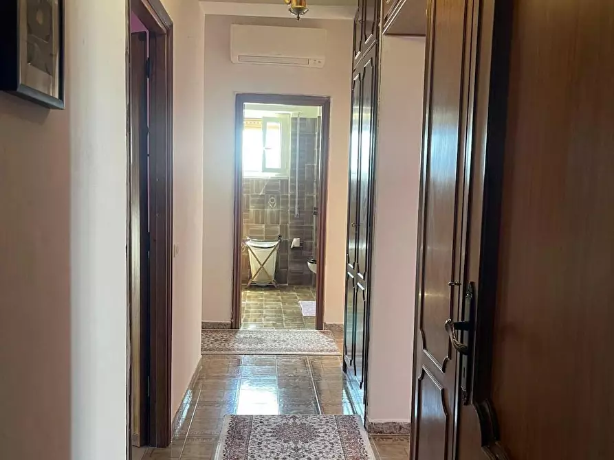 Immagine 8 di Camera in affitto  in Via Avola a Roma