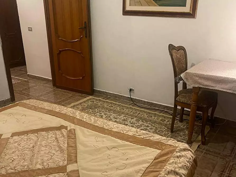 Immagine 3 di Camera in affitto  in Via Avola a Roma
