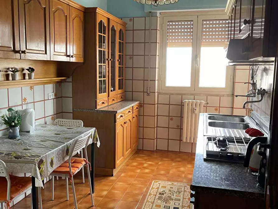 Immagine 7 di Camera in affitto  in Via Avola a Roma