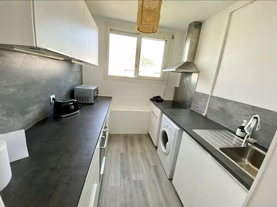 Immagine 6 di Camera in affitto  in Rue du Levant a Villenave-d'Ornon