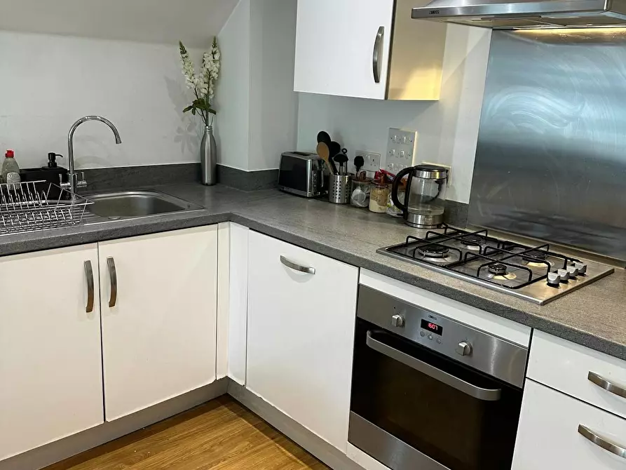Immagine 5 di Appartamento in affitto  in Mackintosh Street a Bromley