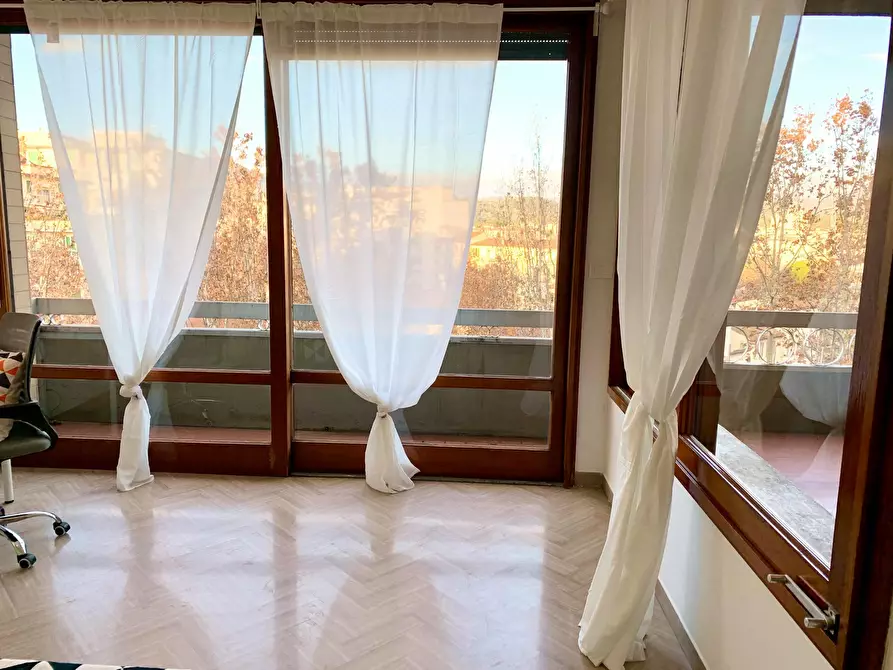 Immagine 3 di Camera in affitto  in Viale Francesco Redi a Firenze