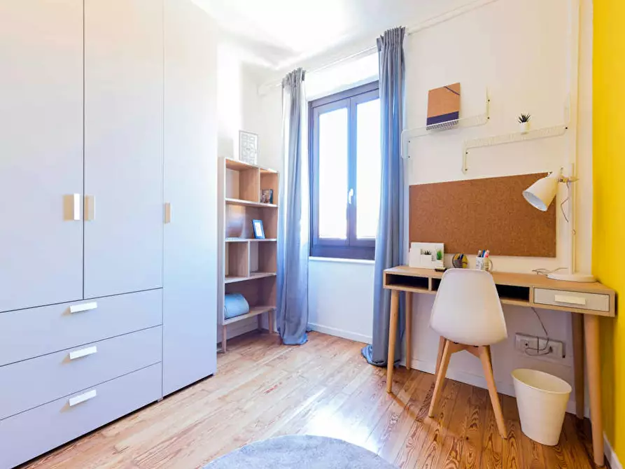 Immagine 5 di Camera in affitto  in Via dei Mercanti a Torino