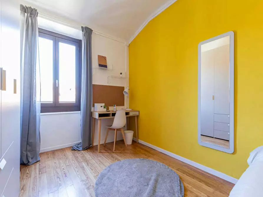 Immagine 4 di Camera in affitto  in Via dei Mercanti a Torino