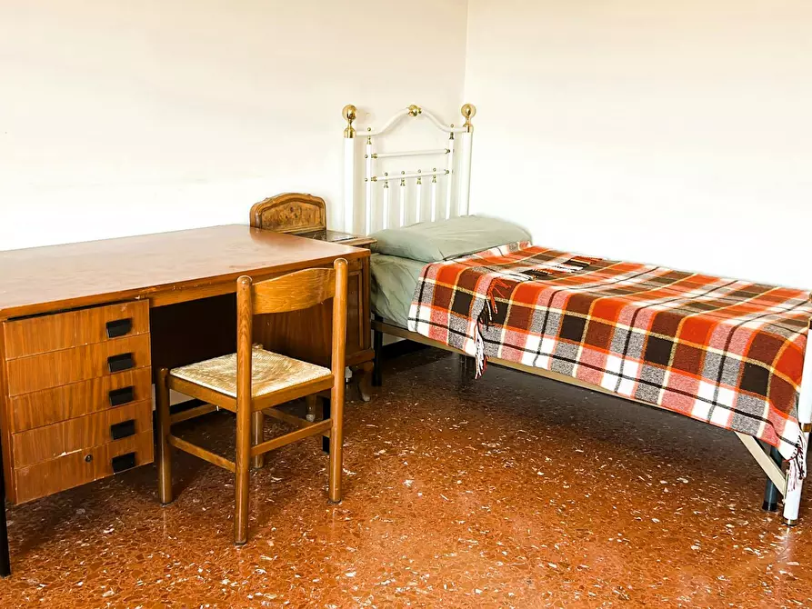 Immagine 6 di Camera condivisa in affitto  in Via Prenestina a Roma