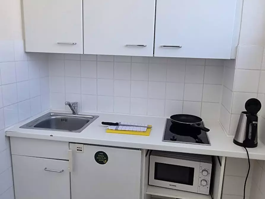 Immagine 10 di Appartamento in affitto  in Augsburgerstraße a München