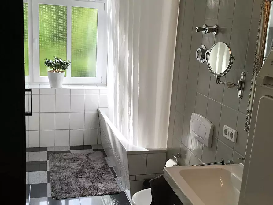 Immagine 8 di Appartamento in affitto  in Kadiner Straße a Berlin Friedrichshain