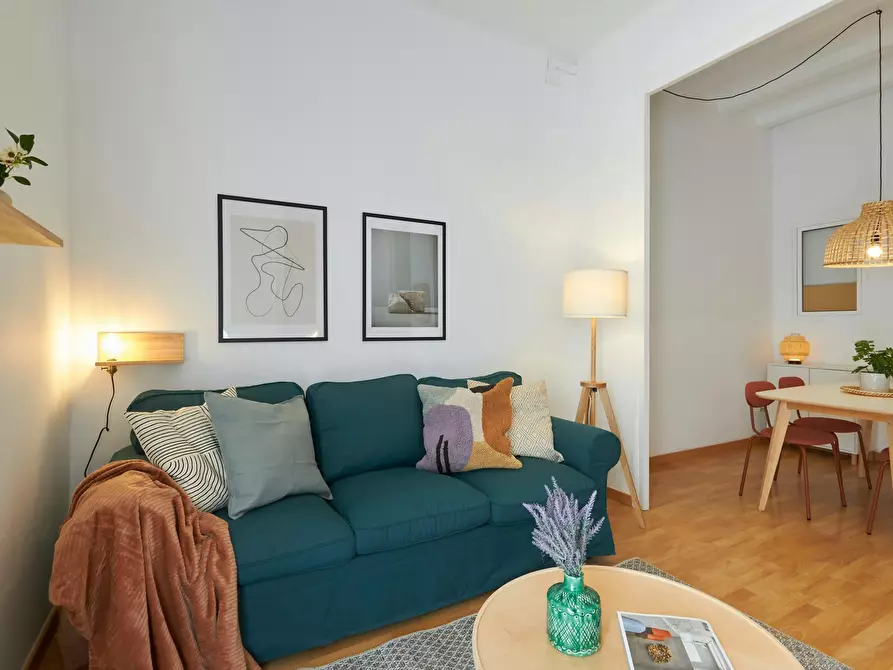 Immagine 1 di Appartamento in affitto  in Carrer de Sepúlveda a Barcelona