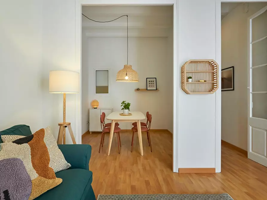 Immagine 4 di Appartamento in affitto  in Carrer de Sepúlveda a Barcelona