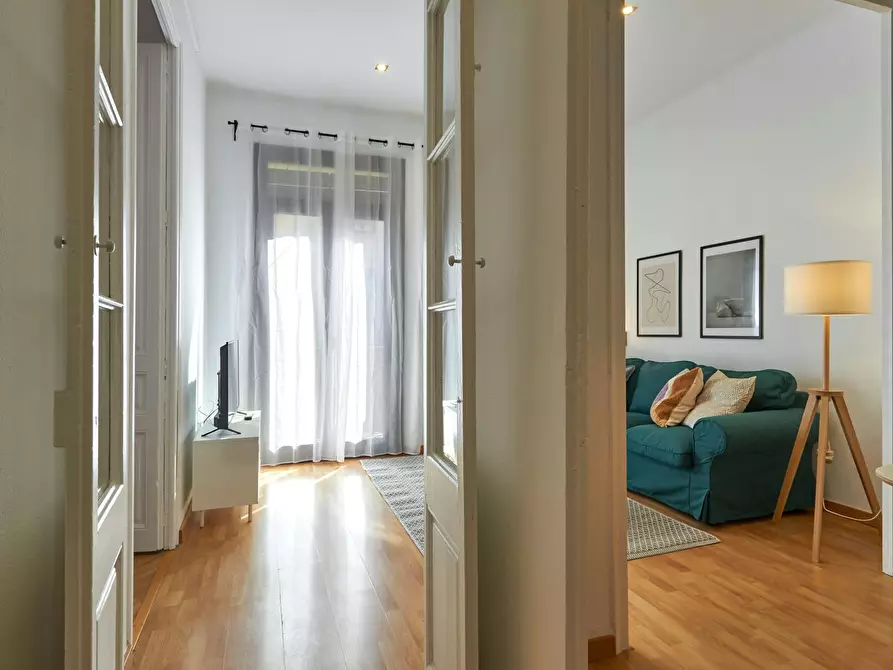 Immagine 5 di Appartamento in affitto  in Carrer de Sepúlveda a Barcelona