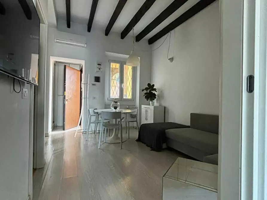 Immagine 2 di Appartamento in affitto  in Via Padova a Milano