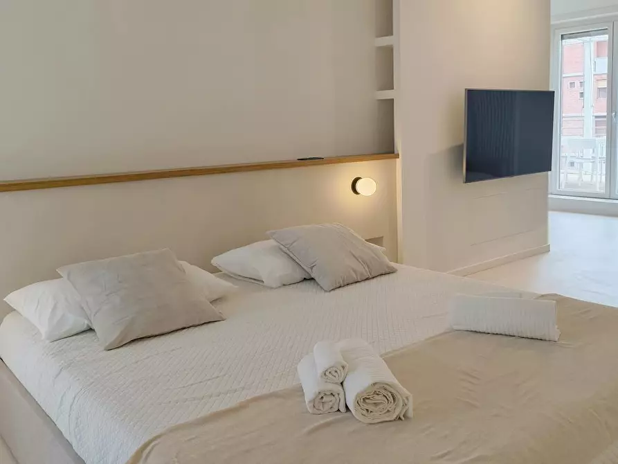 Immagine 2 di Appartamento in affitto  in Via Ventimiglia a Torino