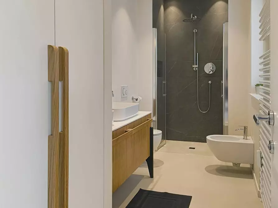 Immagine 4 di Appartamento in affitto  in Via Ventimiglia a Torino