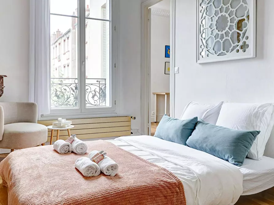 Immagine 4 di Appartamento in affitto  in Rue du 22 Septembre a Courbevoie