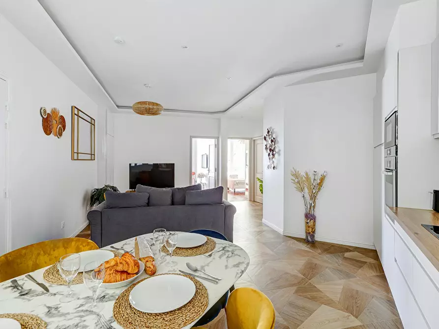 Immagine 10 di Appartamento in affitto  in Rue de Turbigo a Paris 03