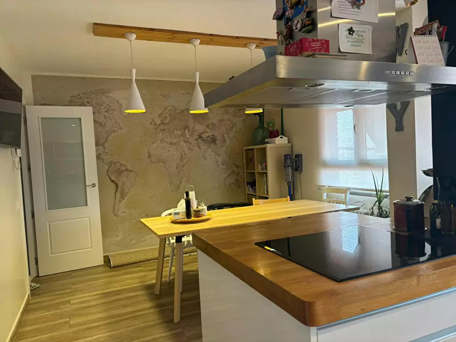 Immagine 2 di Casa indipendente in affitto  in Paseo Arco de Ladrillo a Valladolid