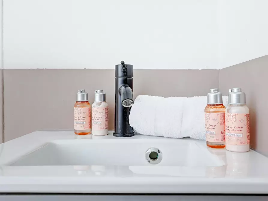 Immagine 8 di Appartamento in affitto  in Rue Buffon a Paris 05