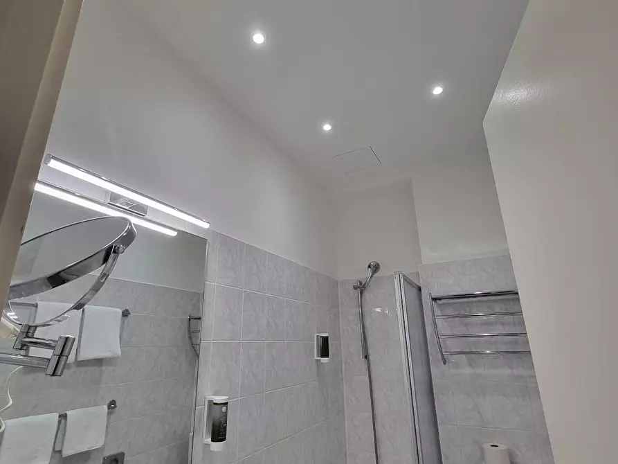 Immagine 3 di Appartamento in affitto  in Augsburgerstraße a München