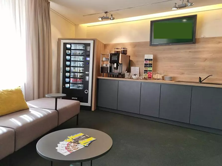 Immagine 5 di Appartamento in affitto  in Augsburgerstraße a München