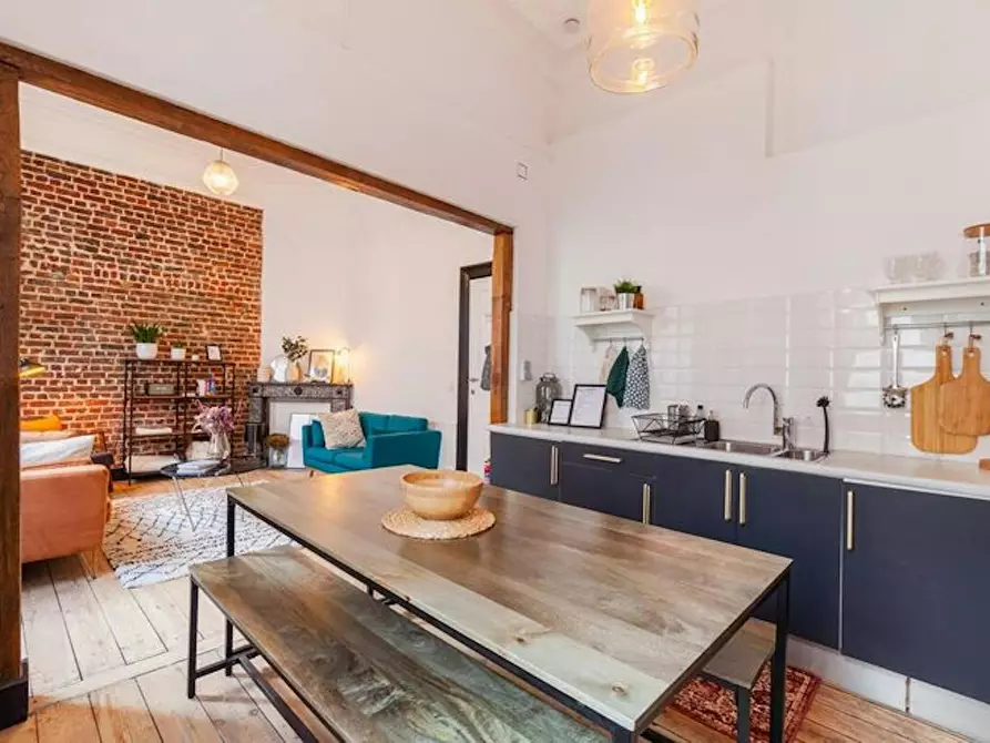Immagine 6 di Casa indipendente in affitto  in Rue de Roumanie a Saint-Gilles
