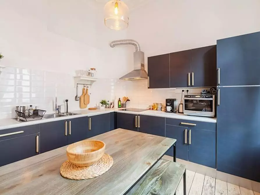 Immagine 5 di Casa indipendente in affitto  in Rue de Roumanie a Saint-Gilles