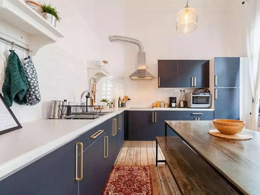 Immagine 3 di Casa indipendente in affitto  in Rue de Roumanie a Saint-Gilles