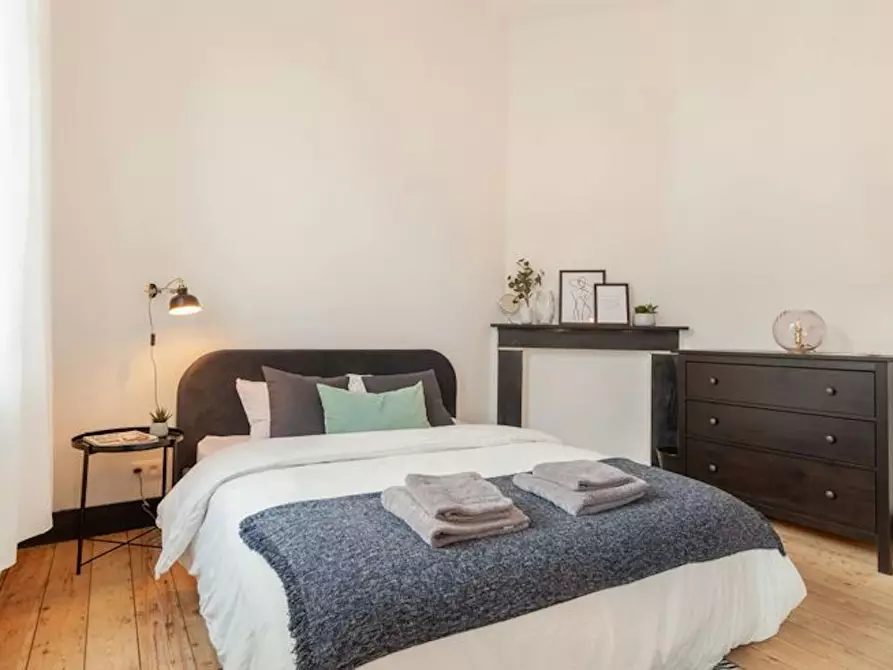 Immagine 9 di Casa indipendente in affitto  in Rue de Roumanie a Saint-Gilles