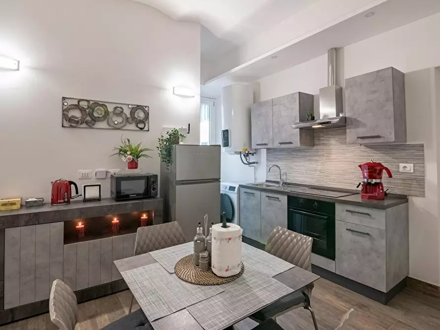 Immagine 9 di Camera in affitto  in Via del Ponte all'Asse a Firenze