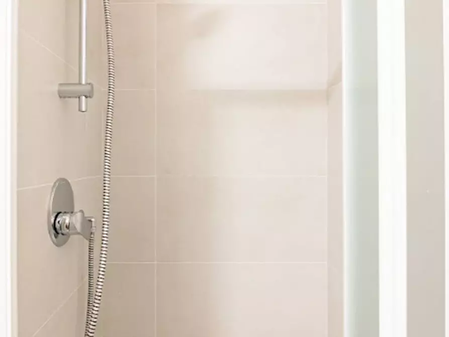 Immagine 8 di Camera in affitto  in Via del Ponte all'Asse a Firenze