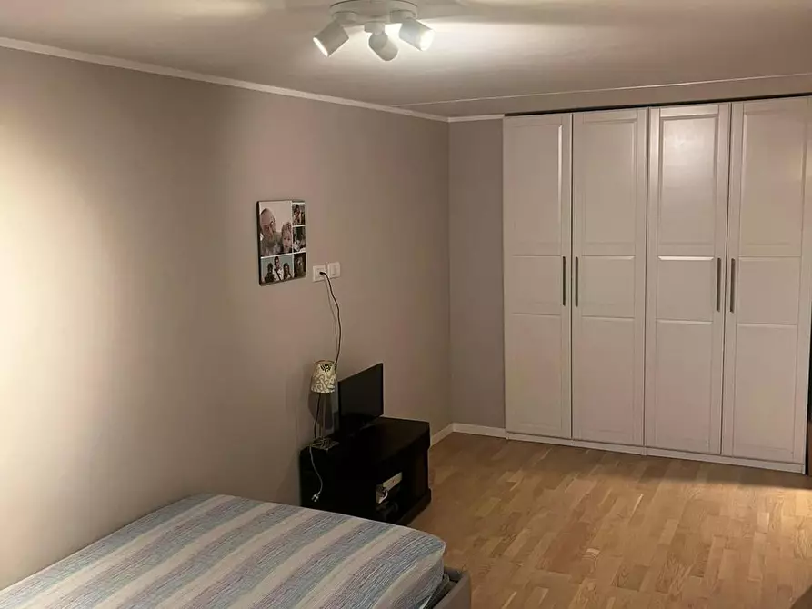 Immagine 1 di Camera in affitto  in Via Marco Fabio Quintiliano a Milano