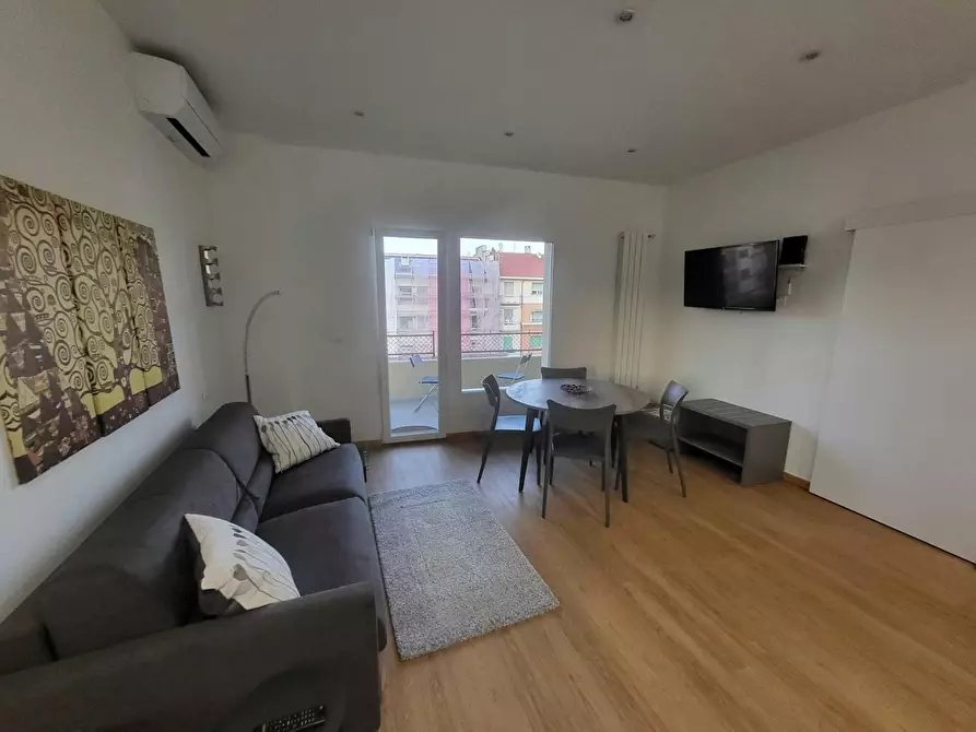 Immagine 1 di Appartamento in affitto  in Corso Sebastopoli a Torino