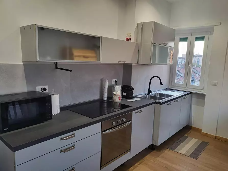 Immagine 9 di Appartamento in affitto  in Corso Sebastopoli a Torino